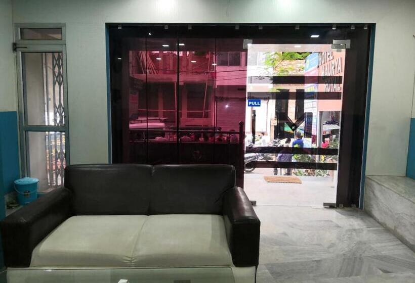 Hotel Maurya Royal