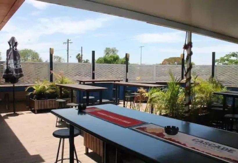 Hotel Nightcap At Barkly