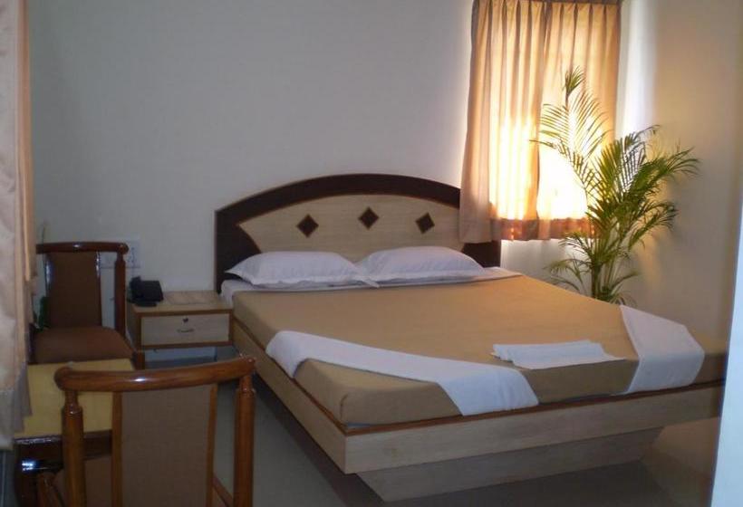 Hotel Pratik Comforts