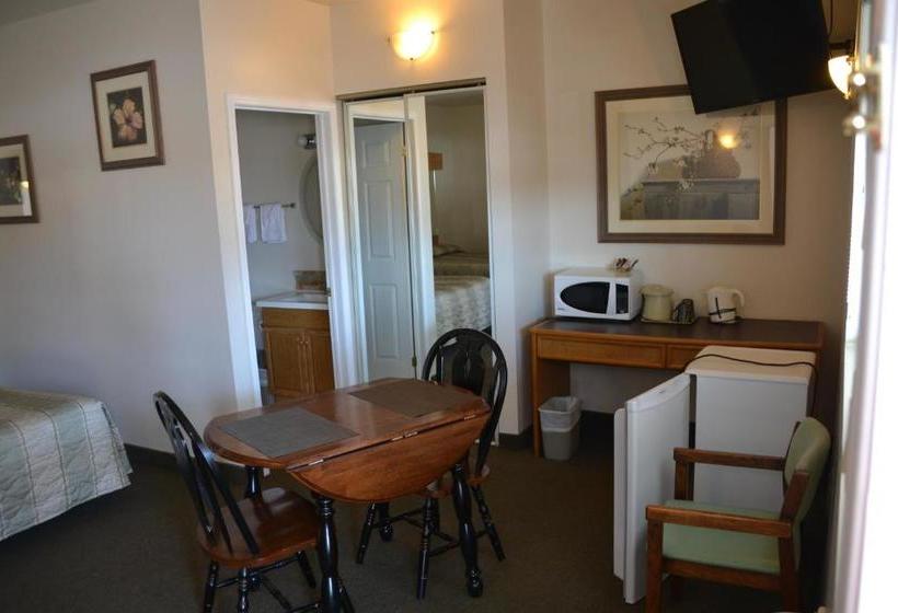 فندق على الطريق Calabogie Motor Inn