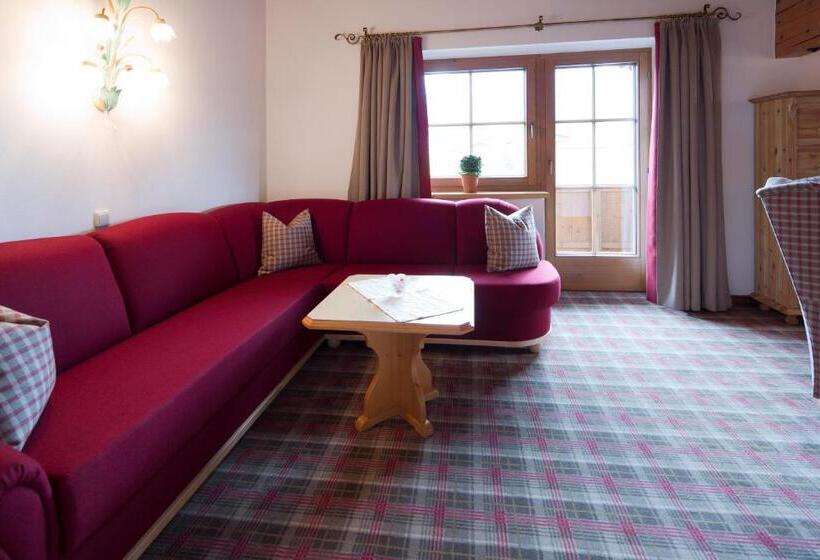 بنسيون Gästehaus Brantlhof Zimmer Und Ferienwohnungen In Going Am Wilden Kaiser