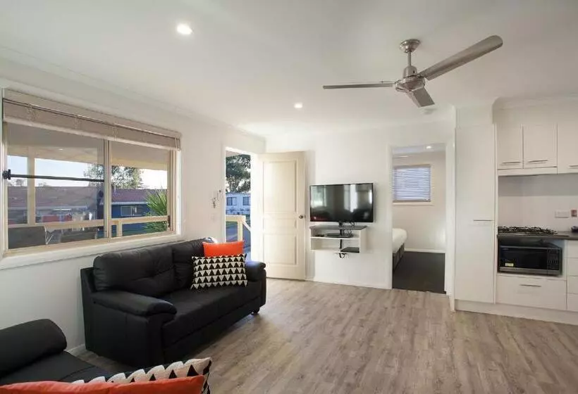 ペンション Paradise Tourist Park