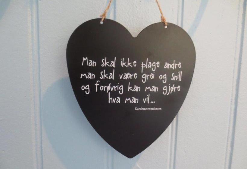 호스텔 The Old Jailhouse Mandal