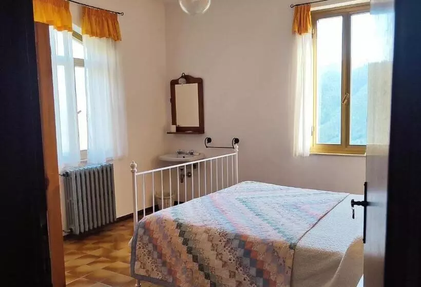 Hotelli Albergo Ristorante La Selva