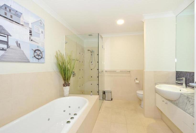 Nautilus By Rockingham Apartments