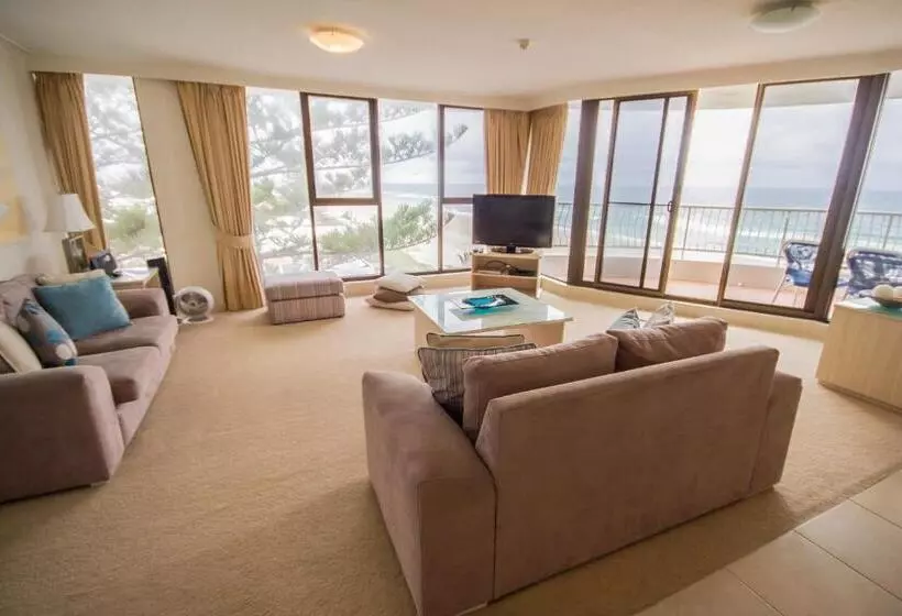 Albatross North Apartments