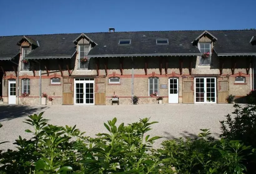 ベッドアンドブレックファースト La Closerie Des Sacres