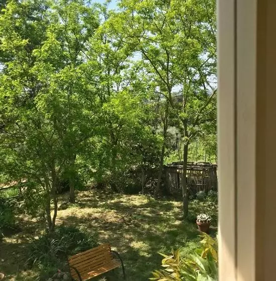 هتل Agriturismo La Leccia