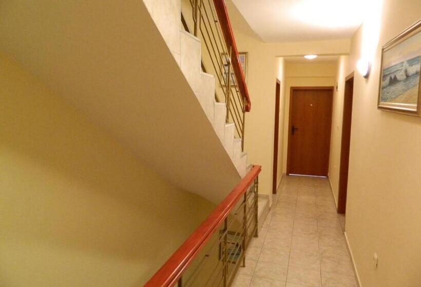 Family Hotel Andreev