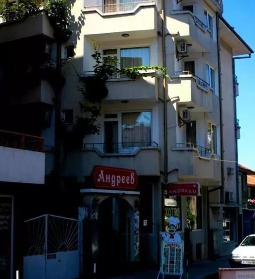 Family Hotel Andreev