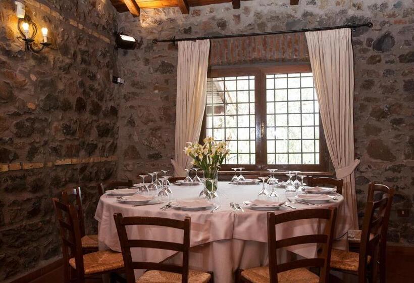 בית מלון כפרי I Casali Della Parata