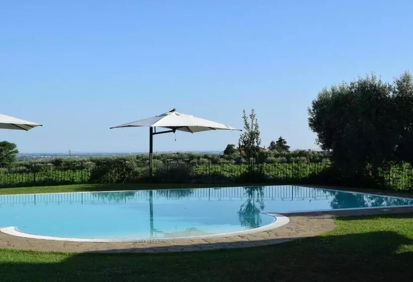 Hotelli I Casali Della Parata