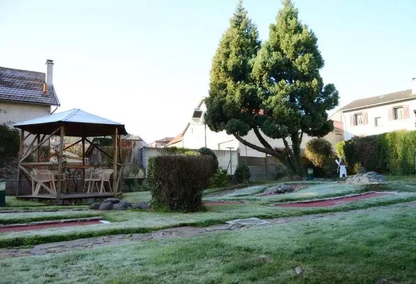 ホテル Les Portes Du Cantal