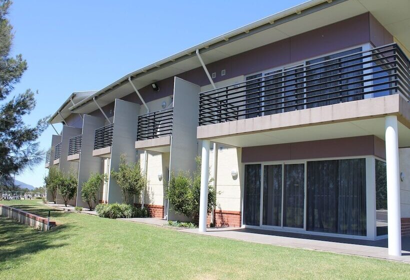 فندق Springs Shoalhaven Nowra