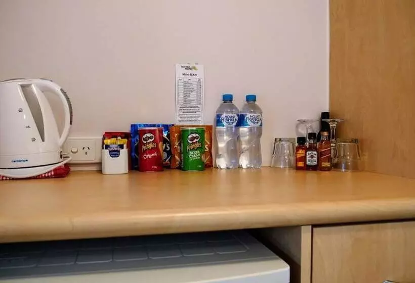 ホテル The Mayfair Emerald