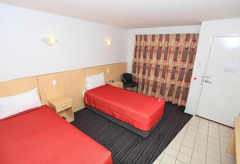 Hotel The Mayfair Emerald