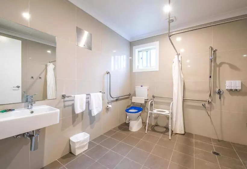 Motelli Bathurst Gold Panner