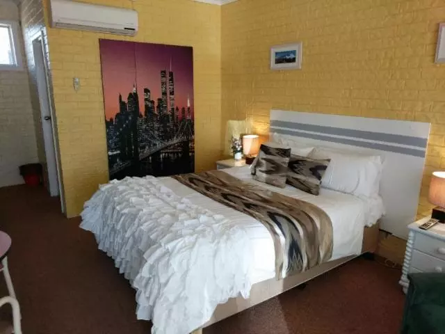 モーテル Jillaroo Motor Inn