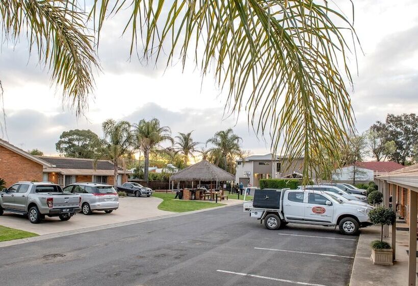 汽车旅馆 Tea House Motor Inn