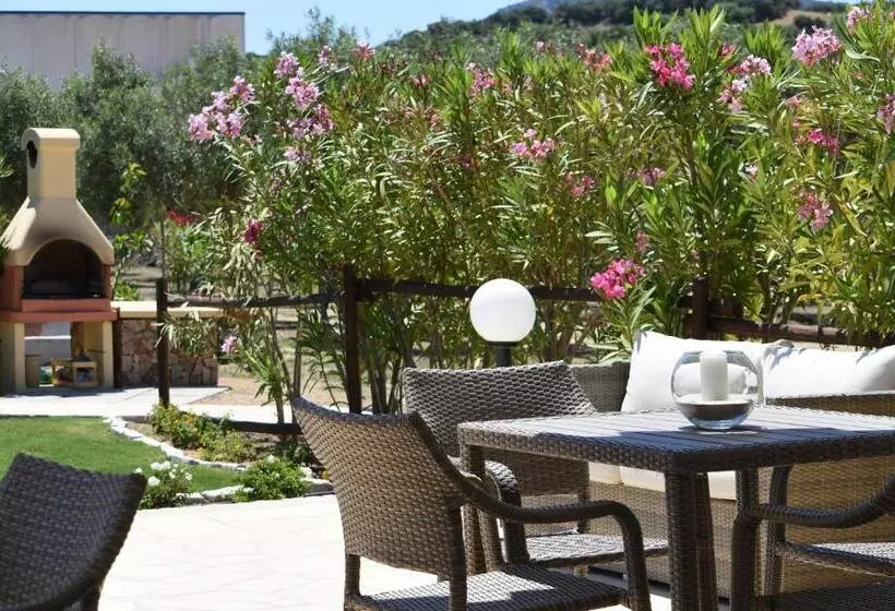 ペンション Affittacamere B&b La Villa Dei Graniti