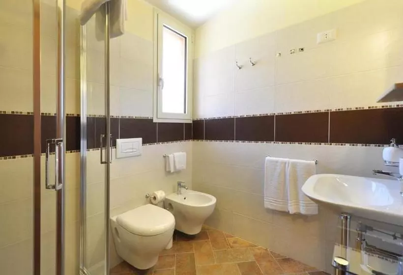 ペンション Affittacamere B&b La Villa Dei Graniti