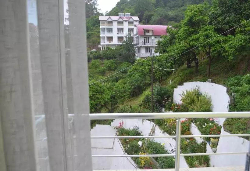 پانسیون Akhmed Guest House