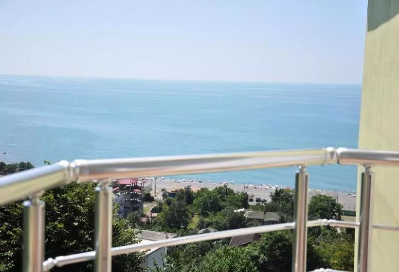 پانسیون Akhmed Guest House