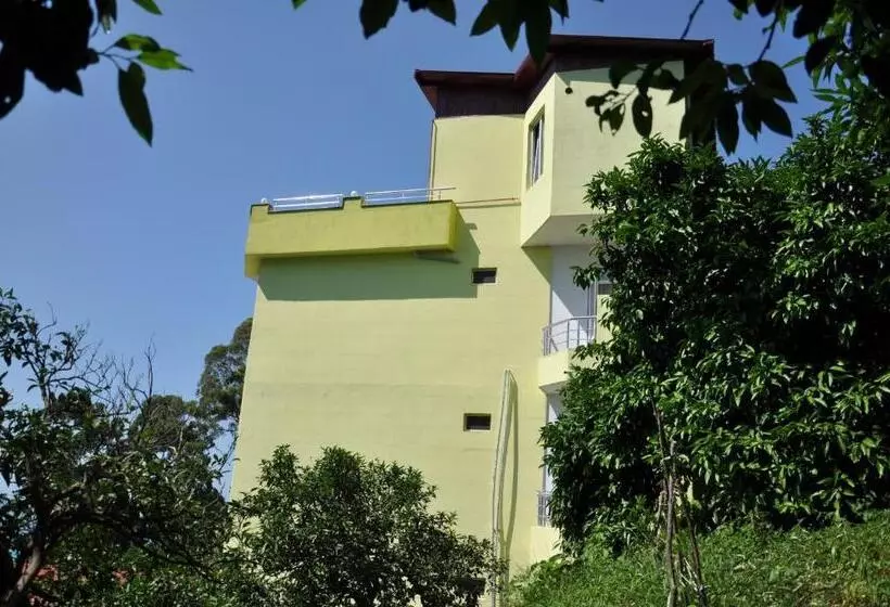 پانسیون Akhmed Guest House