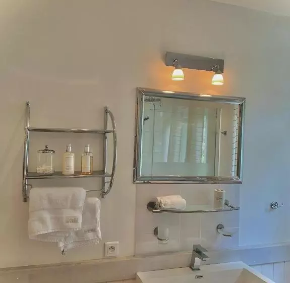 ペンション Château De Villars