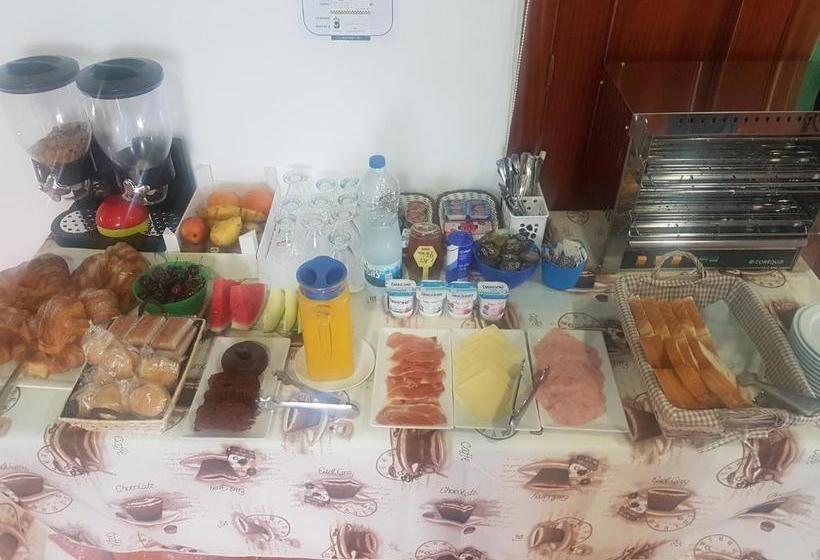 Pensão Hostal Xaraiba