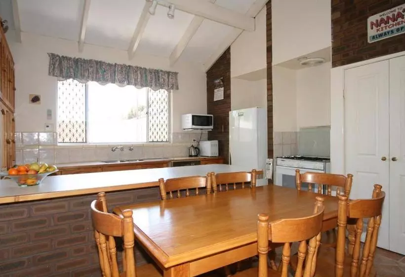 ペンション Safety Bay Guest House