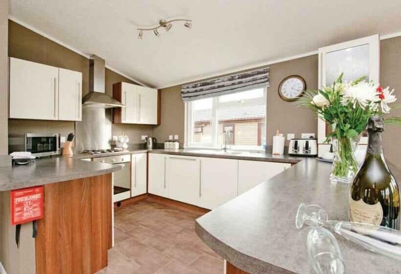 리조트 Ashby Woulds Lodges