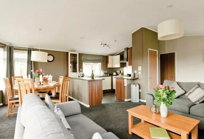 リゾートホテル Ashby Woulds Lodges