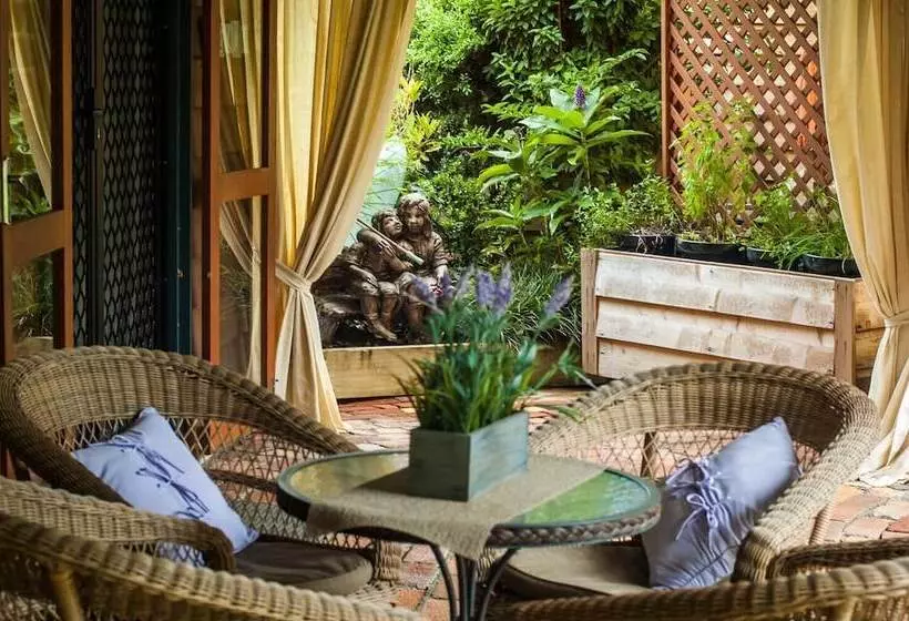 Rondayvoo Bed & Breakfast