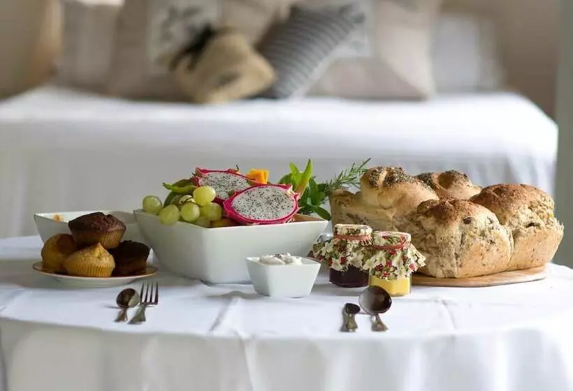 Rondayvoo Bed & Breakfast