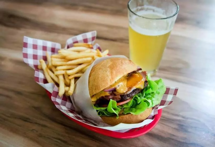 The George Hotel Bathurst