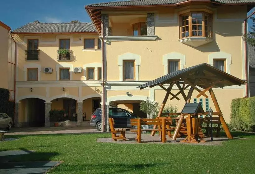 ベッドアンドブレックファースト Laetitia Panzió