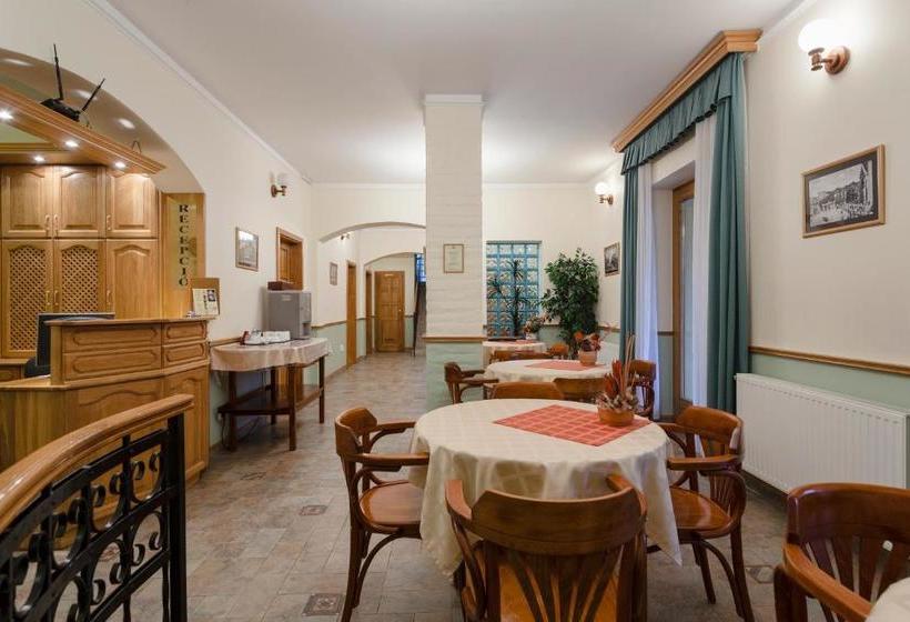 Bed and Breakfast Laetitia Panzió