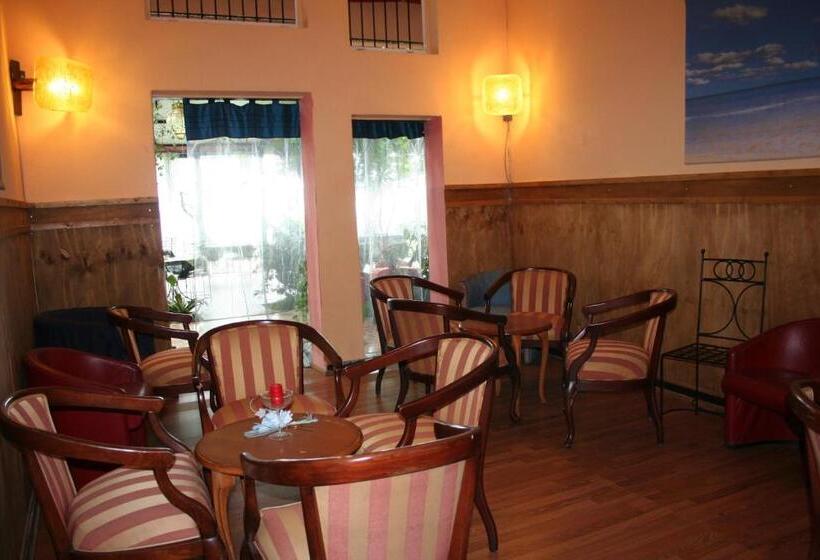 호텔 5 Terre Nel Sole