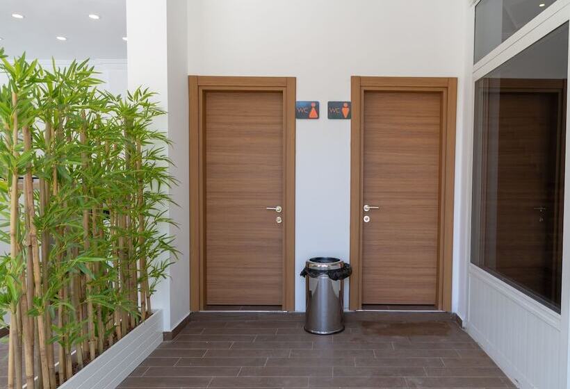 Отель A. Emreli Suite