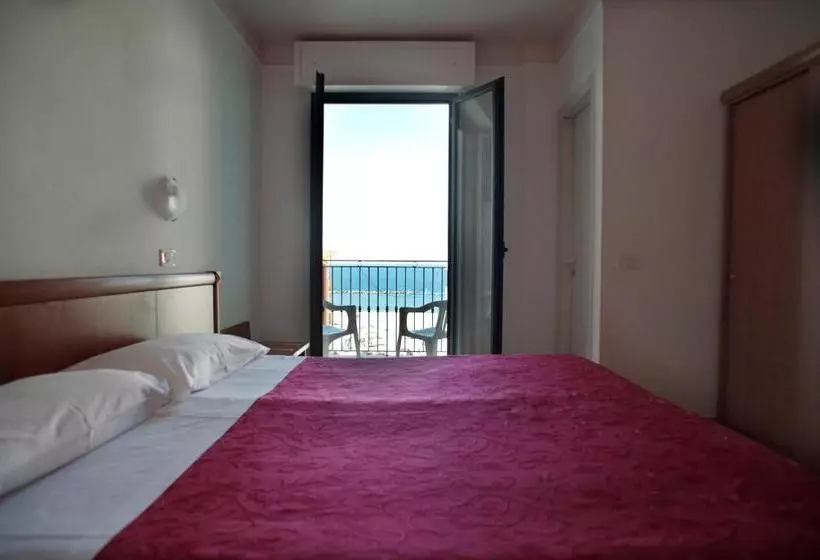 Hotelli Acrux