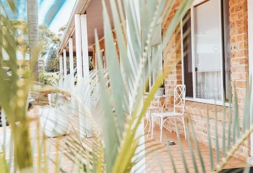 Motelli Harbourview House