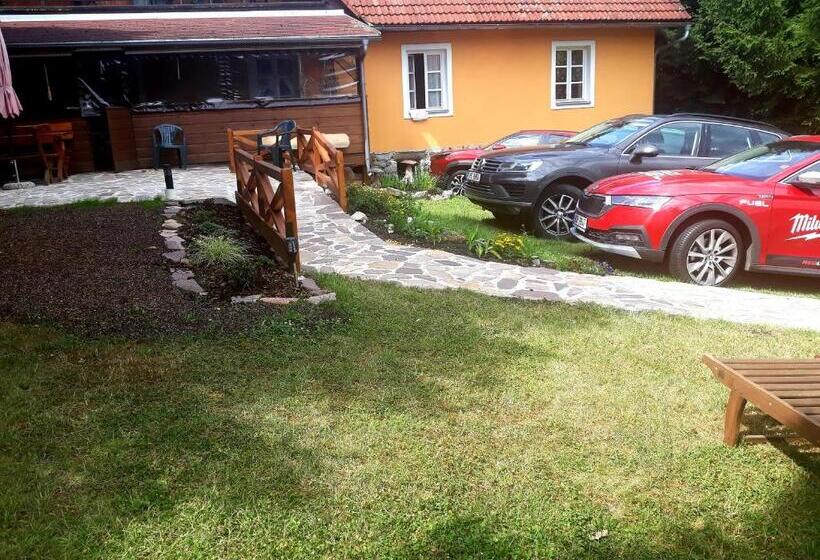 פנסיון Bella Vita