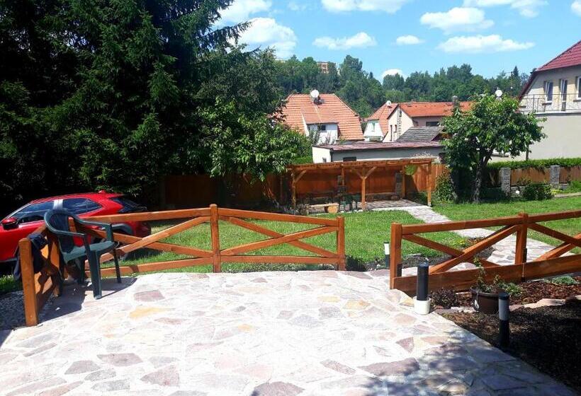 פנסיון Bella Vita