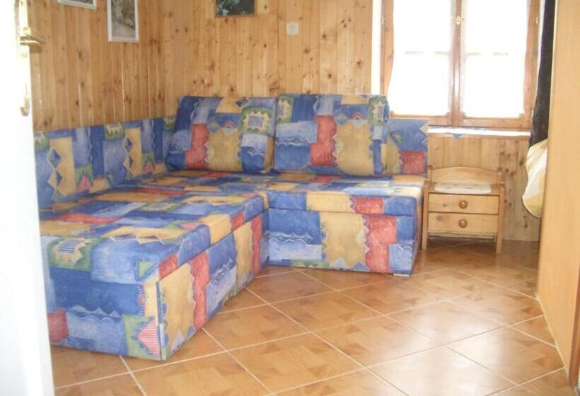 פנסיון Bella Vita