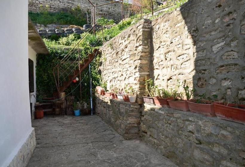 פנסיון Guest House Villa Katty