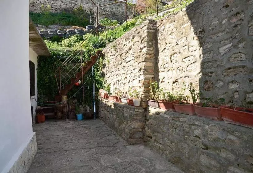 پانسیون Guest House Villa Katty