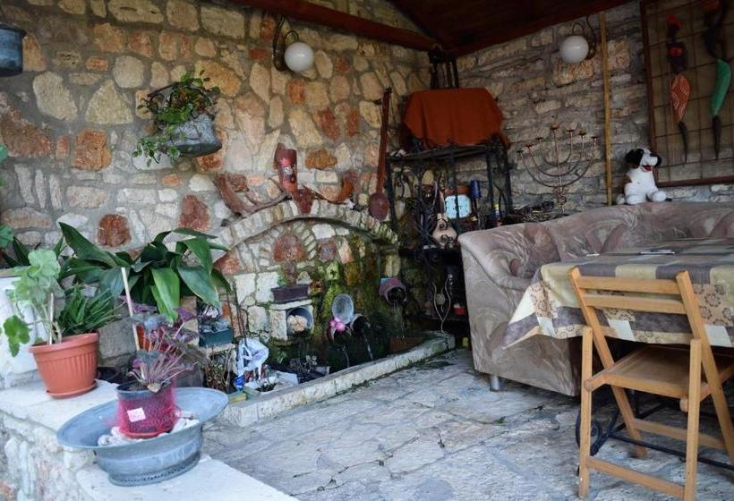 פנסיון Guest House Villa Katty