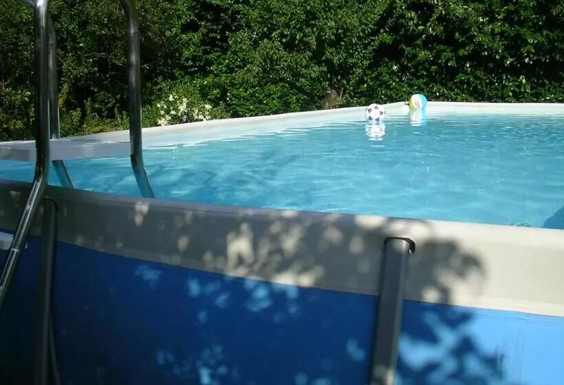 ペンション La Patirana Guesthouse