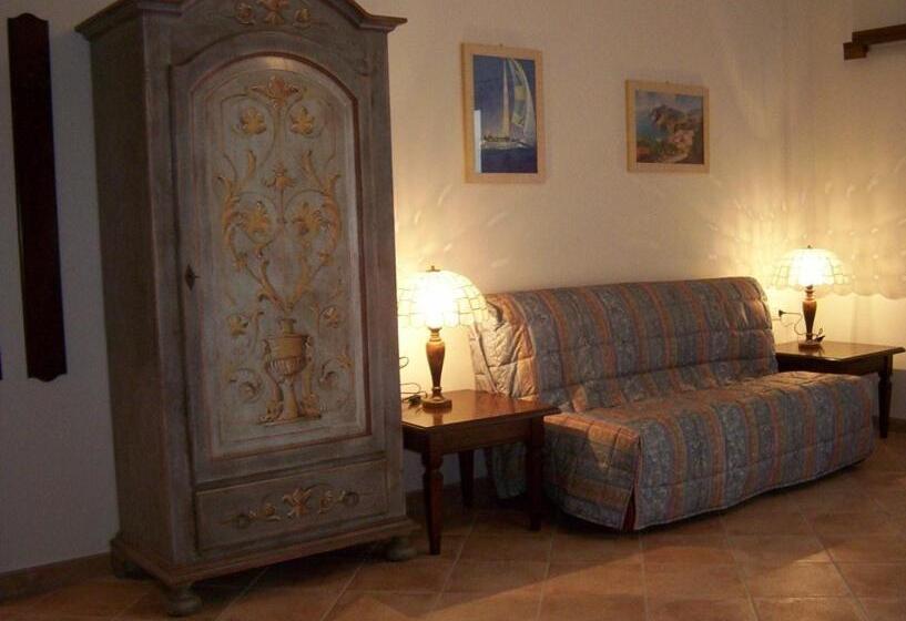 Residence Dolores Castle